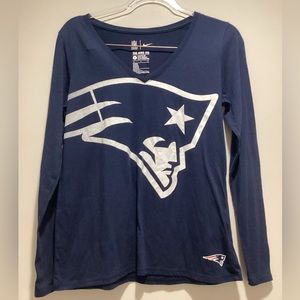 NE Patriots Women’s Long Sleeved Tee-SZ: Large